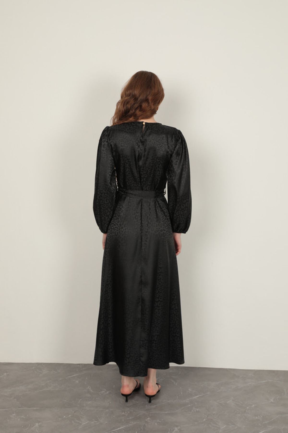 Jakar Kumaş Leopar Desen Kadın Elbise-Siyah