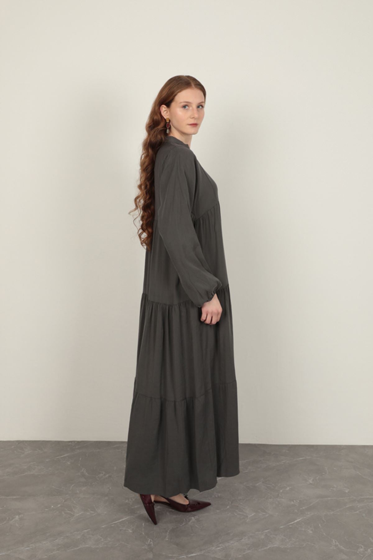 Modal Kumaş Kolu Lastikli Antrasit Elbise
